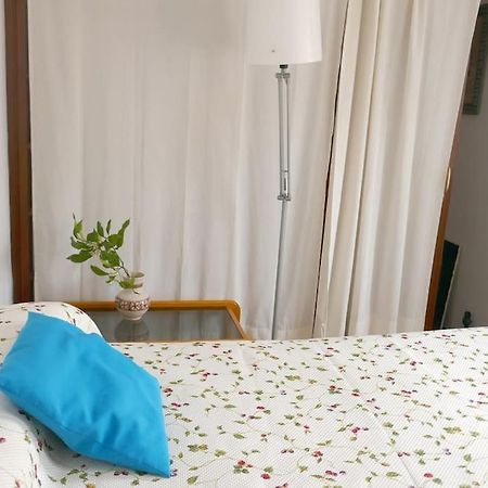 Casa Soleada En Calle Tranquila セビリア エクステリア 写真