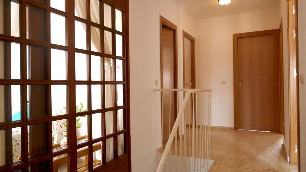Casa Soleada En Calle Tranquila セビリア エクステリア 写真