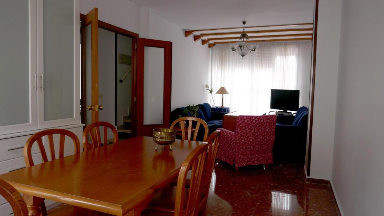 Casa Soleada En Calle Tranquila セビリア エクステリア 写真