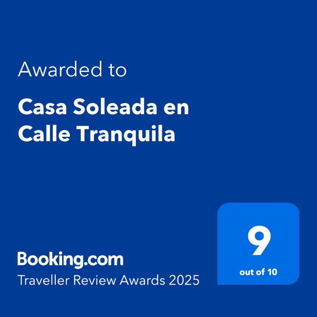 Casa Soleada En Calle Tranquila セビリア エクステリア 写真